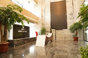 杭機(jī)股份總(zong)部辦公(gōng)環境