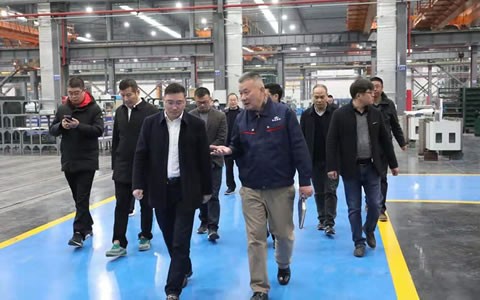 金(jin)華市副市(shi)長張新宇(yu)一行莅臨(lin)杭機調研(yan)考察